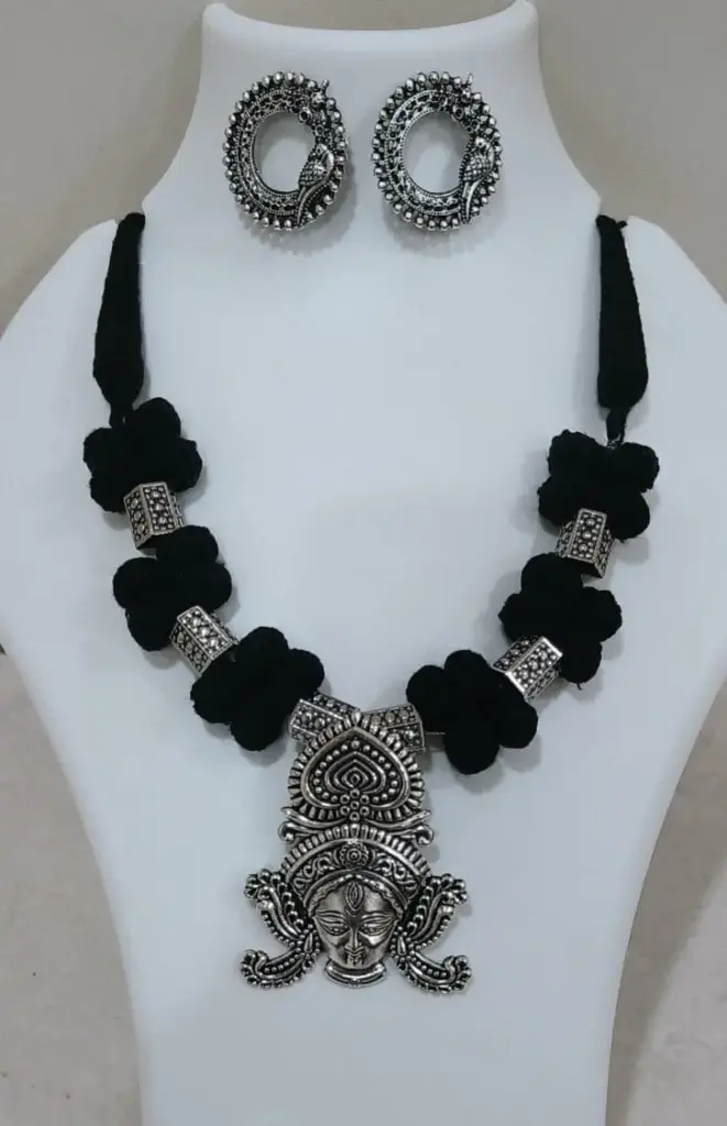 "Devi" Durga Necklace Set