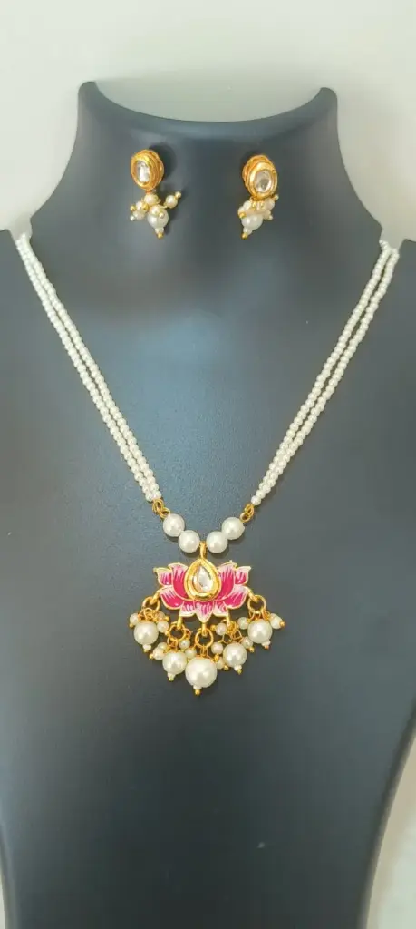 Elegant Pink Lotus Kundan & Pearl Pendant Set