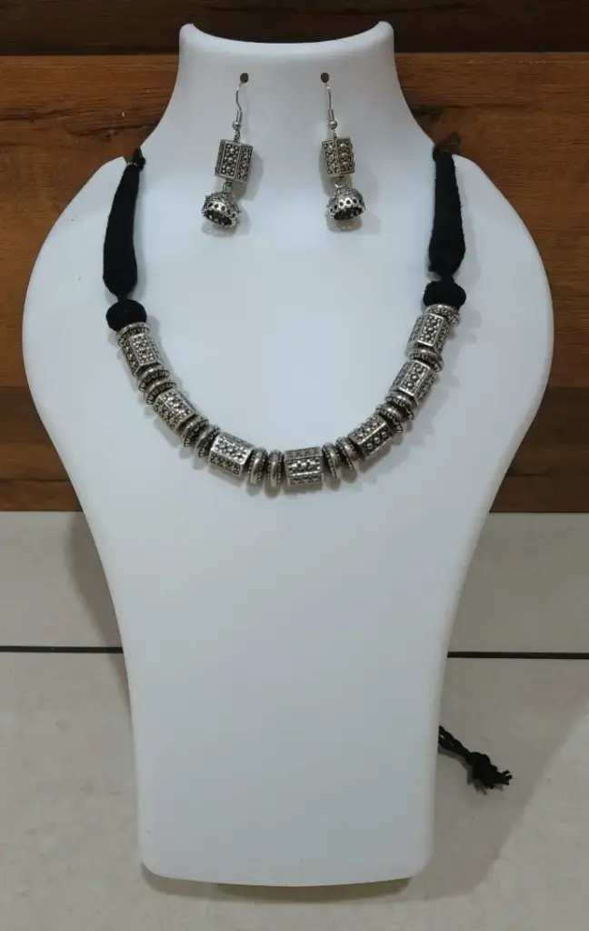 Oxidized Silver Choker Necklace and Earrings Set